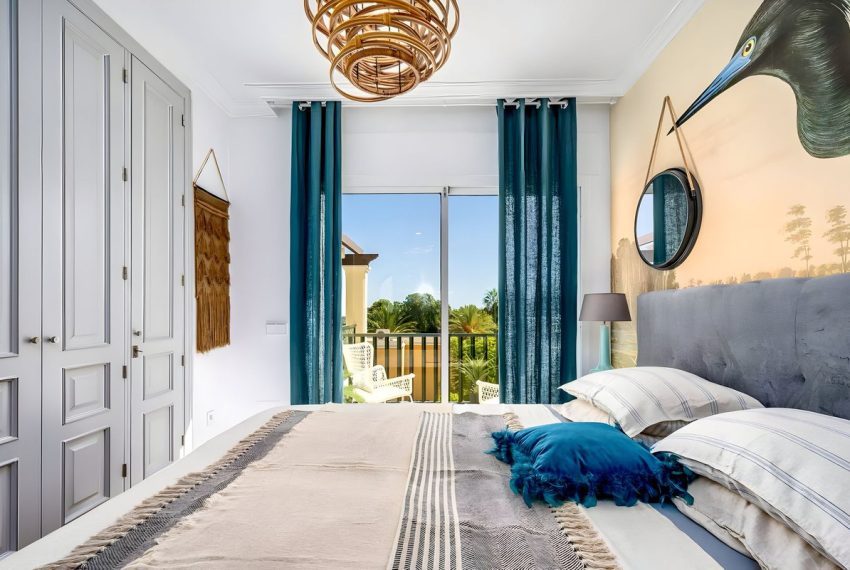 R5079052-Townhouse-For-Sale-Nueva-Andalucia-Terraced-4-Beds-276-Built-10