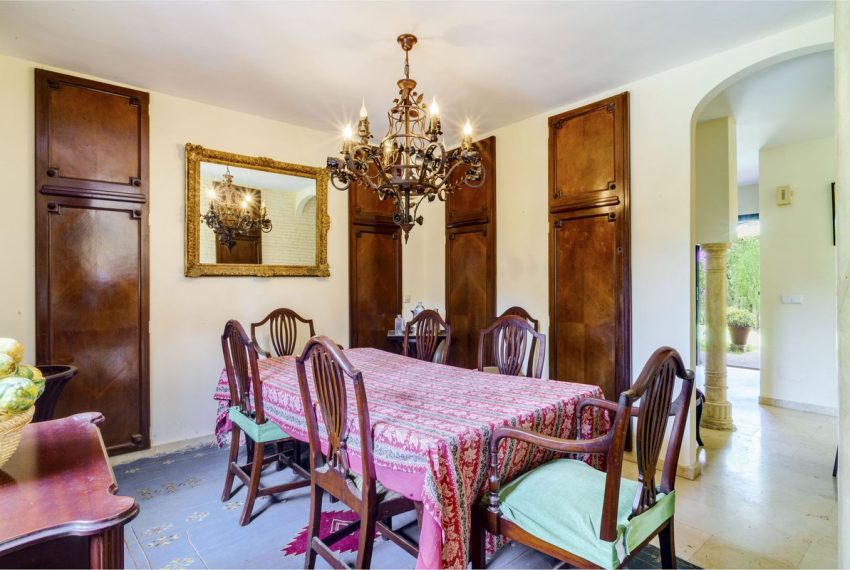 R5079163-Villa-For-Sale-El-Rosario-Detached-4-Beds-275-Built-14