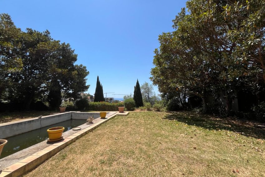 R4308385-Villa-For-Sale-Monte-Halcones-Detached-4-Beds-468-Built-10