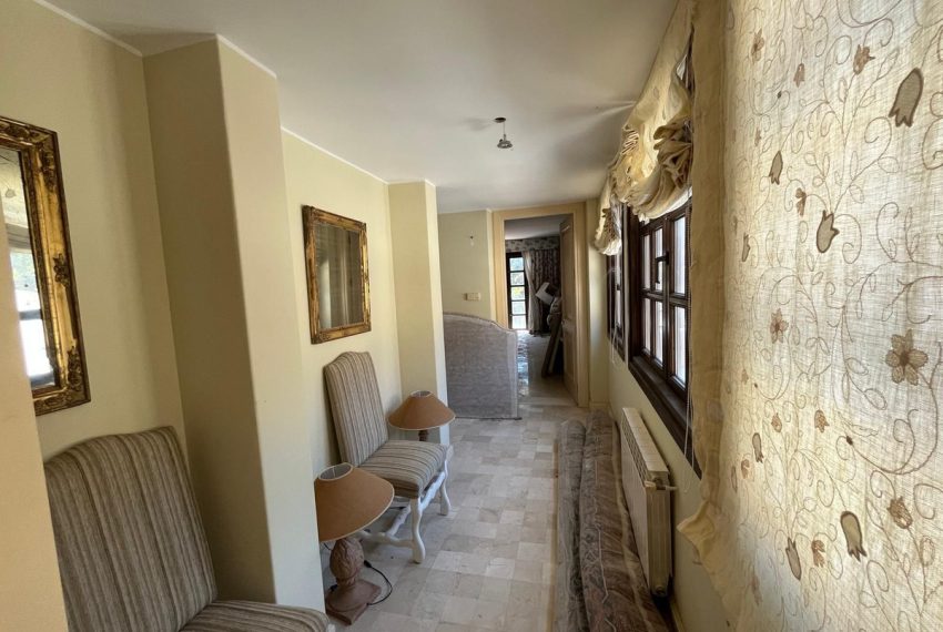 R4308385-Villa-For-Sale-Monte-Halcones-Detached-4-Beds-468-Built-19