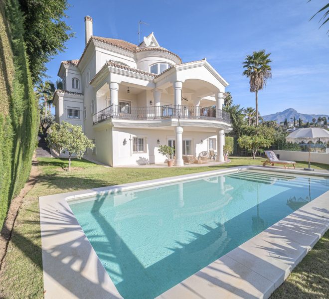 R4622092-Image 1-Detached - 7 Beds - 796 Built