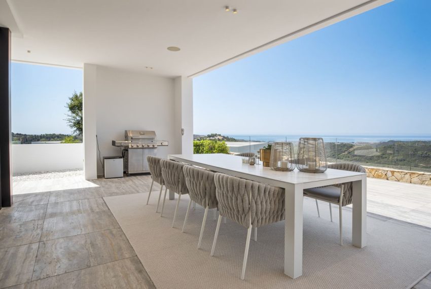 R4648927-Villa-For-Sale-Benahavis-Detached-7-Beds-680-Built-11