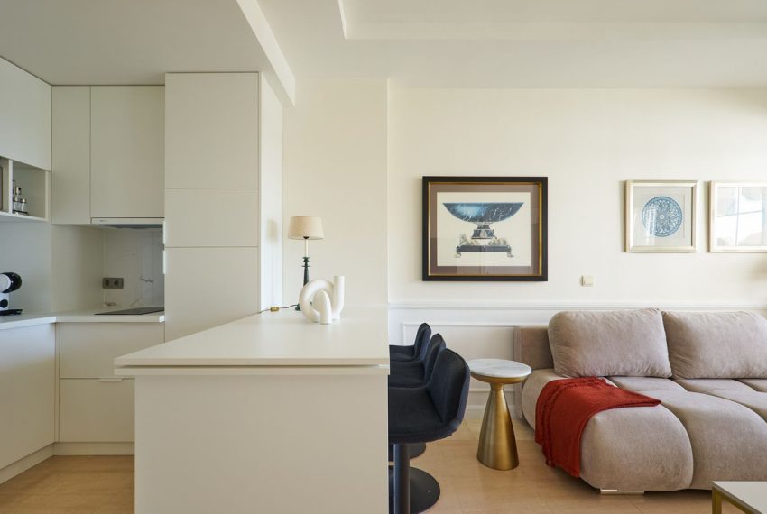 R4787218-Apartment-For-Sale-The-Golden-Mile-Middle-Floor-1-Beds-72-Built-10