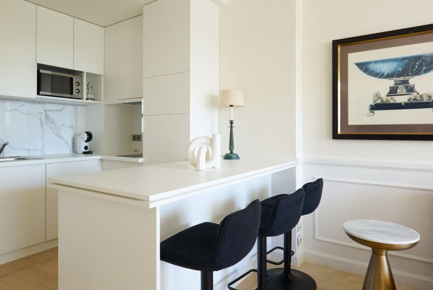 R4787218-Apartment-For-Sale-The-Golden-Mile-Middle-Floor-1-Beds-72-Built-11