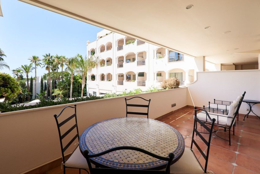 R4787218-Apartment-For-Sale-The-Golden-Mile-Middle-Floor-1-Beds-72-Built-19