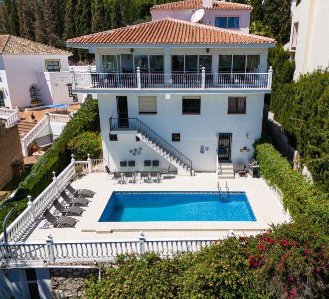R4841461-Image 1-Detached - 7 Beds - 522 Built
