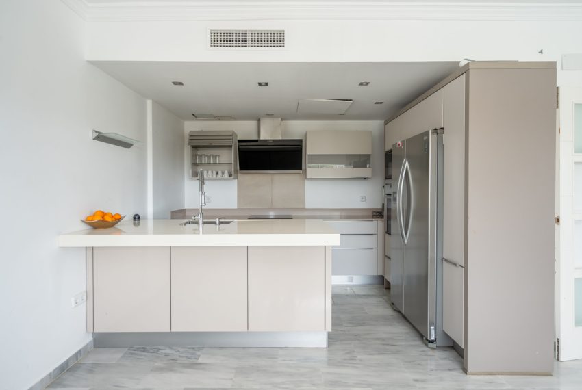R4846753-Villa-For-Sale-Cabopino-Detached-8-Beds-390-Built-4