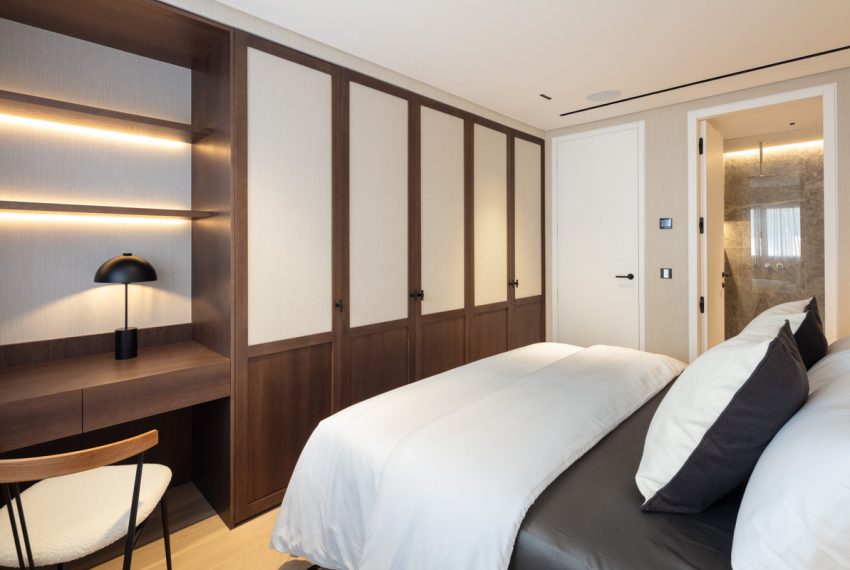 R4896787-Apartment-For-Sale-The-Golden-Mile-Middle-Floor-3-Beds-138-Built-16