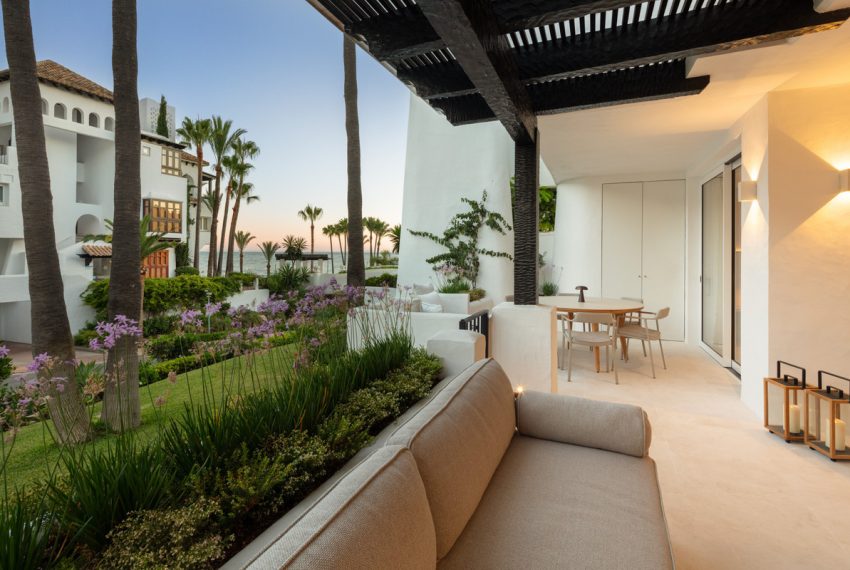 R4896787-Apartment-For-Sale-The-Golden-Mile-Middle-Floor-3-Beds-138-Built-4