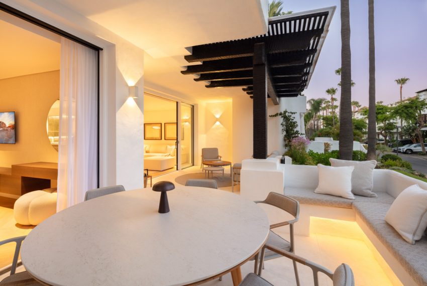 R4896787-Apartment-For-Sale-The-Golden-Mile-Middle-Floor-3-Beds-138-Built-5