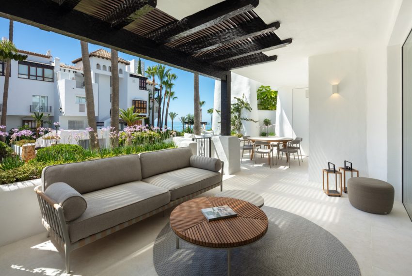R4896787-Apartment-For-Sale-The-Golden-Mile-Middle-Floor-3-Beds-138-Built