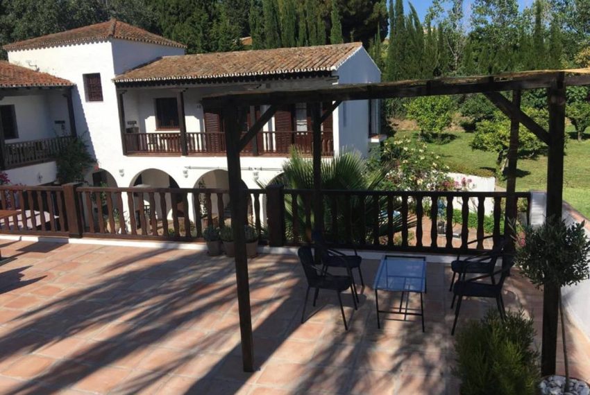 R4953904-Villa-For-Sale-Estepona-Finca-9-Beds-800-Built-19