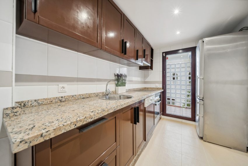 R4956106-Apartment-For-Sale-Nueva-Andalucia-Middle-Floor-2-Beds-110-Built-17