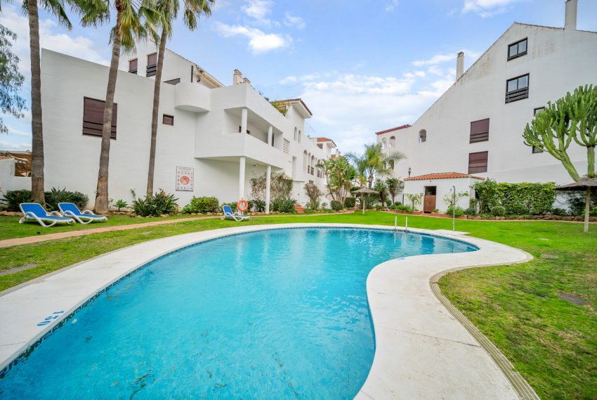 R4956106-Apartment-For-Sale-Nueva-Andalucia-Middle-Floor-2-Beds-110-Built-4