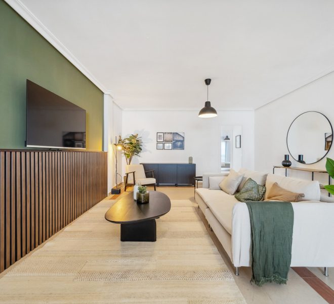 R4956106-Image 1-Middle Floor - 2 Beds - 110 Built