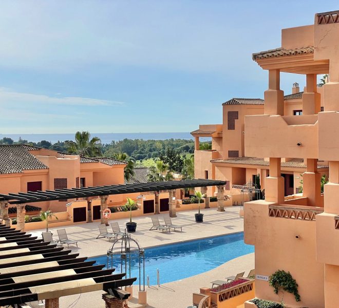 R4961470-Image 1-Penthouse Duplex - 3 Beds - 131 Built