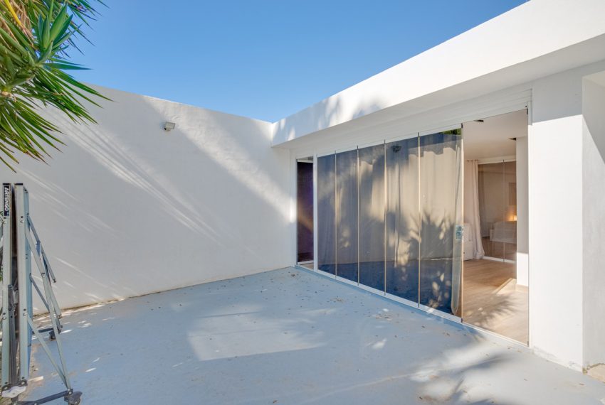 R4964467-Villa-For-Sale-Elviria-Detached-8-Beds-379-Built-17