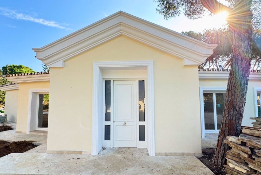 R4976719-Villa-For-Sale-Las-Chapas-Detached-3-Beds-250-Built-1