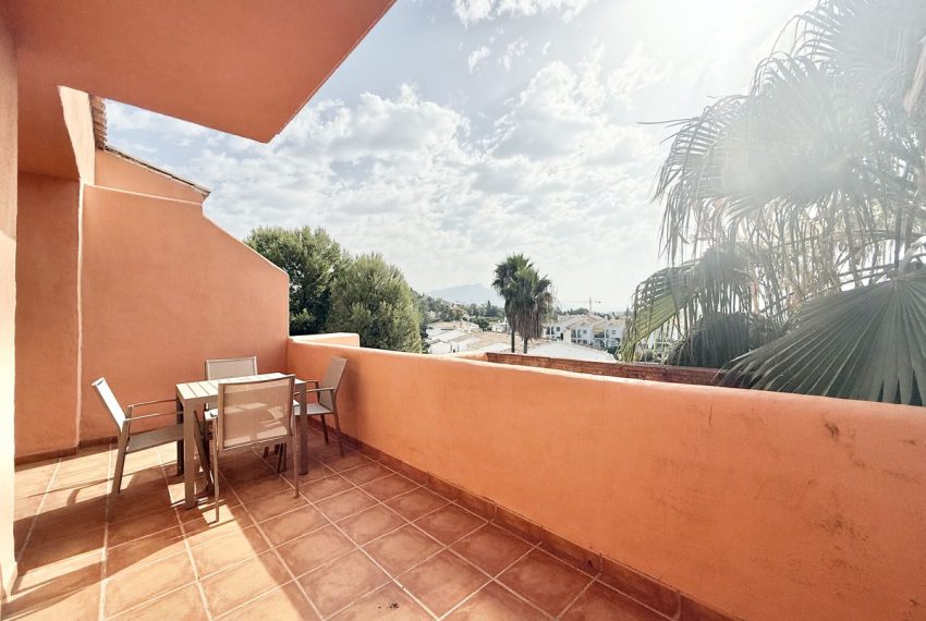 R4980712-Apartment-For-Sale-Benahavis-Penthouse-1-Beds-79-Built-2