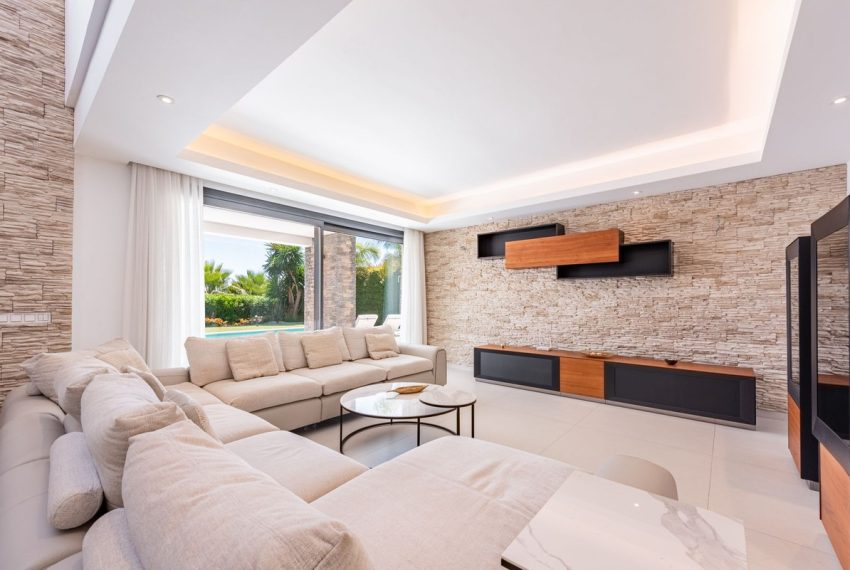 R4981324-Villa-For-Sale-Atalaya-Detached-6-Beds-417-Built-9