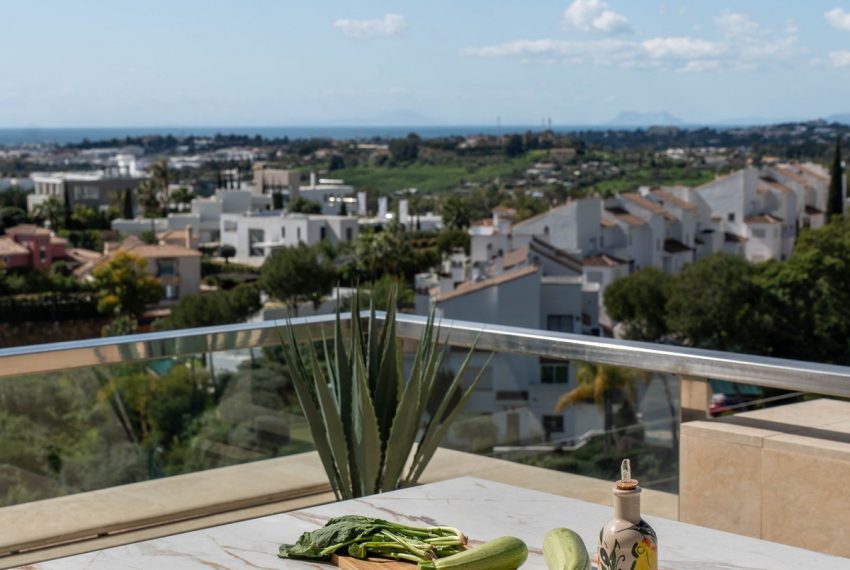 R4987417-Apartment-For-Sale-Nueva-Andalucia-Penthouse-Duplex-3-Beds-395-Built-11