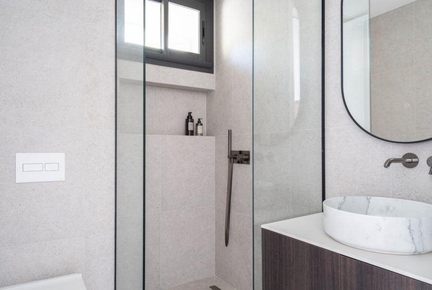 R4987417-Apartment-For-Sale-Nueva-Andalucia-Penthouse-Duplex-3-Beds-395-Built-16