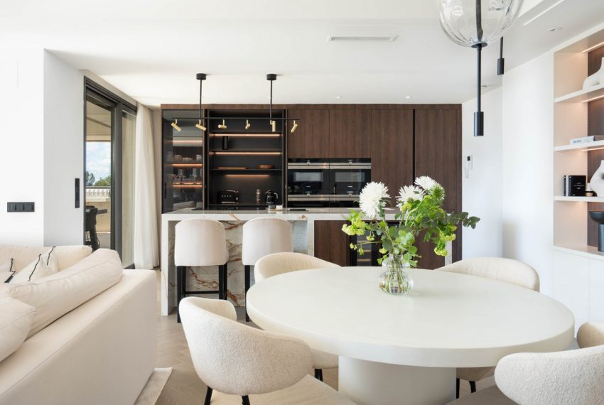 R4987417-Apartment-For-Sale-Nueva-Andalucia-Penthouse-Duplex-3-Beds-395-Built-3