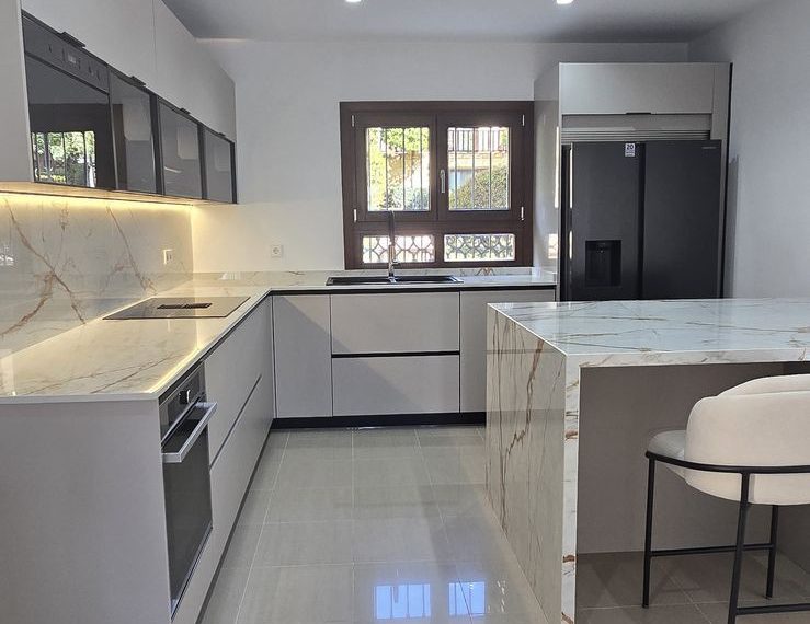 R4989847-Villa-For-Sale-The-Golden-Mile-Detached-6-Beds-497-Built-14