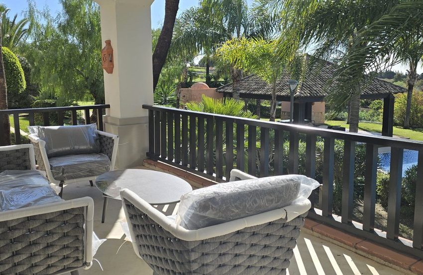 R4989847-Villa-For-Sale-The-Golden-Mile-Detached-6-Beds-497-Built-3