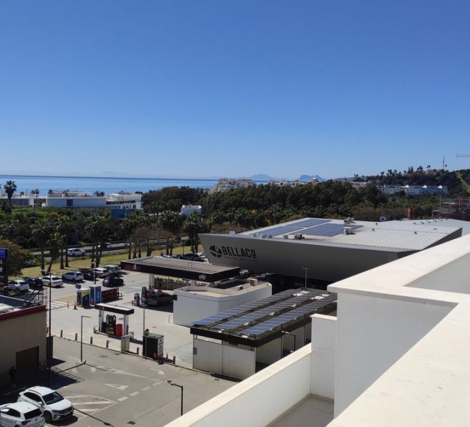 R4992916-Image 1-Penthouse - 2 Beds - 92 Built