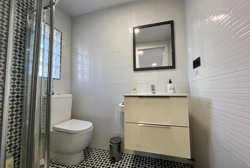 R5004877-Apartment-For-Sale-Marbella-Ground-Floor-1-Beds-44-Built-9