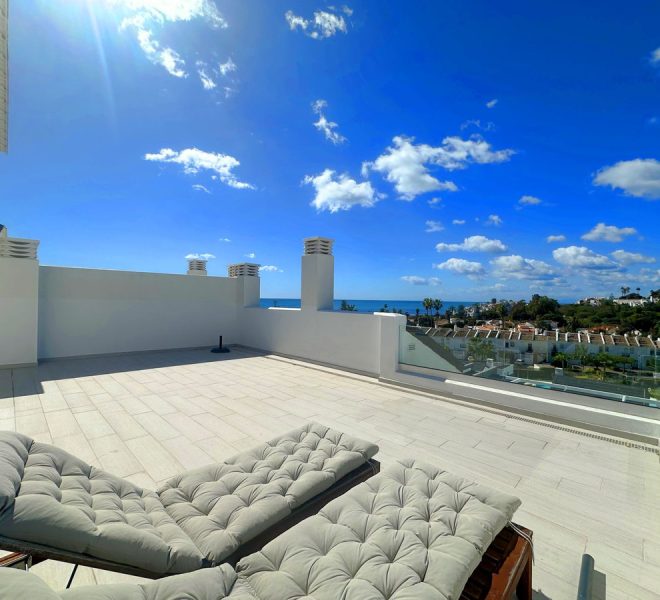 R5016007-Image 1-Penthouse - 3 Beds - 141 Built