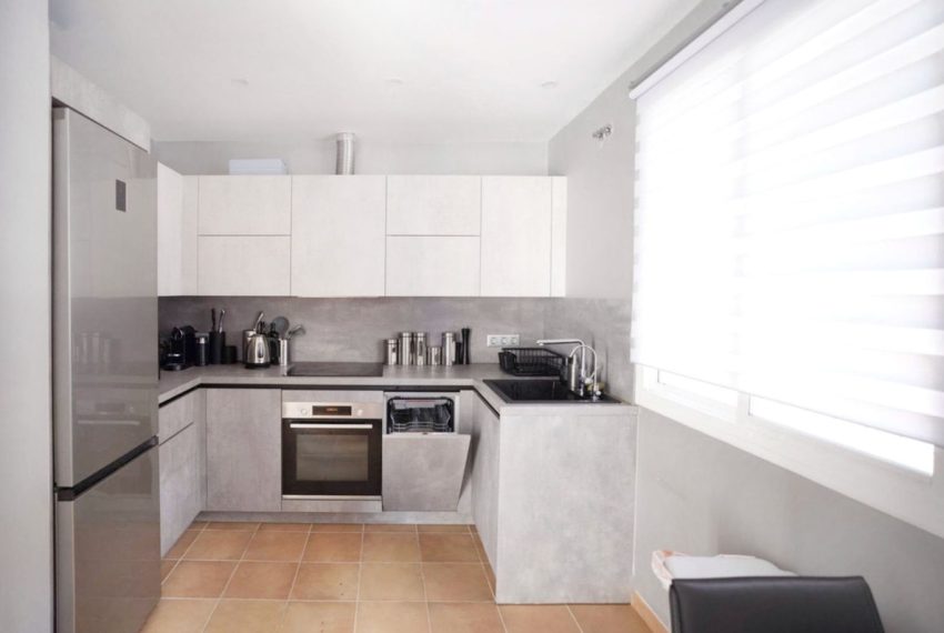 R5021161-Townhouse-For-Sale-Aloha-Terraced-2-Beds-159-Built-5