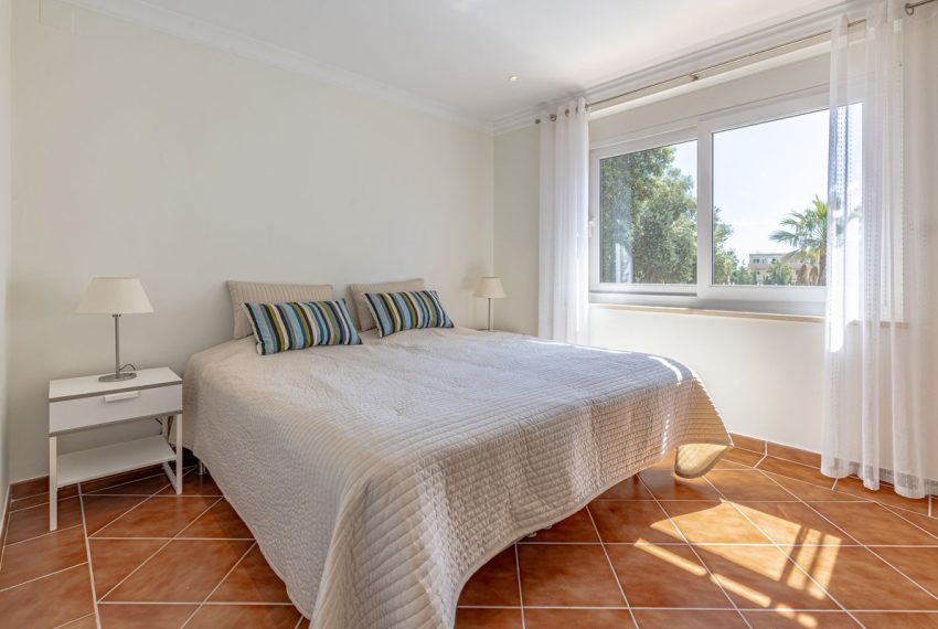 R5022094-Villa-For-Sale-Cabopino-Detached-4-Beds-406-Built-2