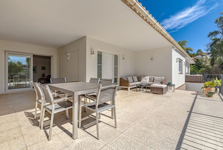 R5022094-Villa-For-Sale-Cabopino-Detached-4-Beds-406-Built-3