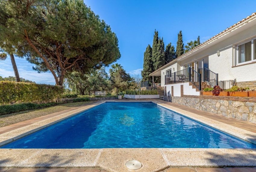 R5022094-Villa-For-Sale-Cabopino-Detached-4-Beds-406-Built-4