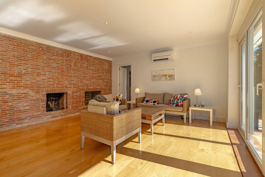 R5022094-Villa-For-Sale-Cabopino-Detached-4-Beds-406-Built-6
