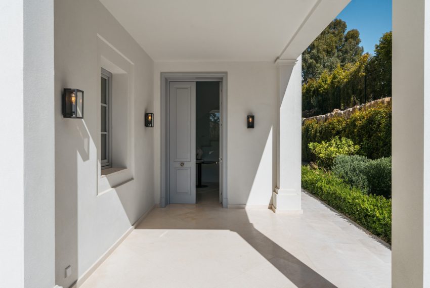 R5023585-Villa-For-Sale-Nueva-Andalucia-Detached-4-Beds-476-Built-13