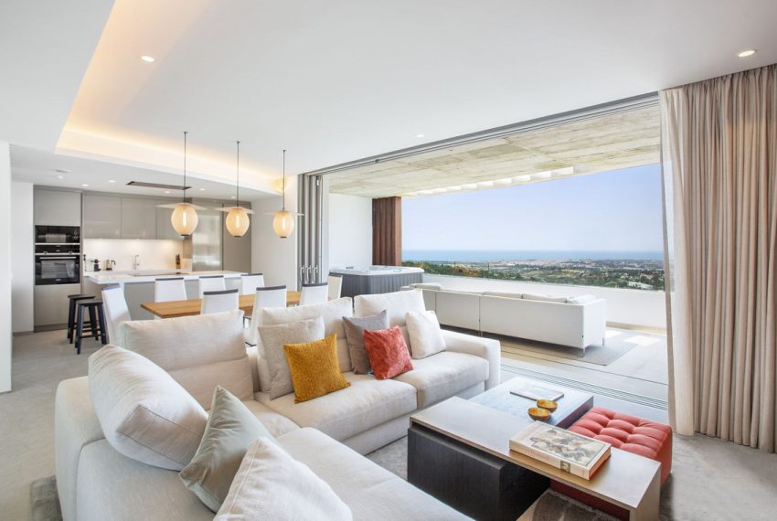 R5026867-Apartment-For-Sale-La-Quinta-Penthouse-3-Beds-159-Built-1