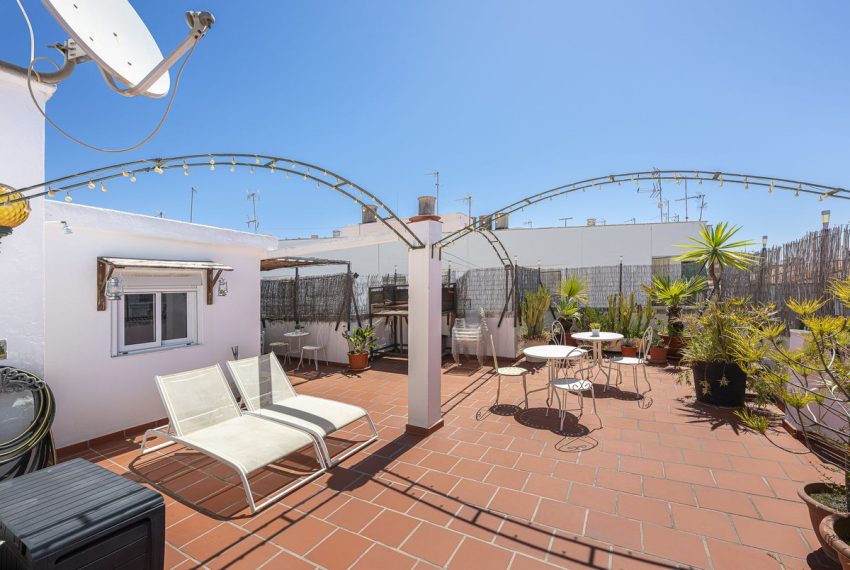 R5032216-Apartment-For-Sale-San-Pedro-de-Alcantara-Penthouse-6-Beds-260-Built-1