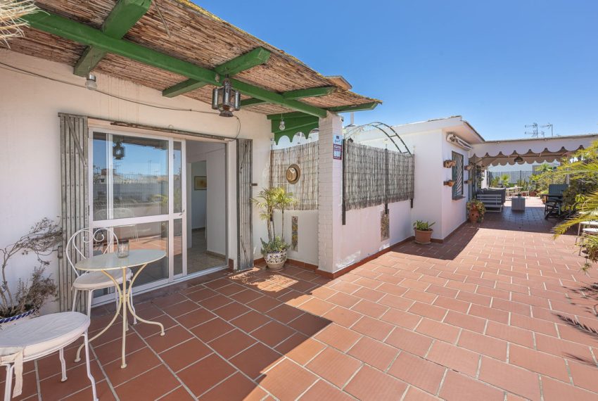 R5032216-Apartment-For-Sale-San-Pedro-de-Alcantara-Penthouse-6-Beds-260-Built-3