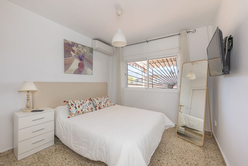 R5032216-Apartment-For-Sale-San-Pedro-de-Alcantara-Penthouse-6-Beds-260-Built-6