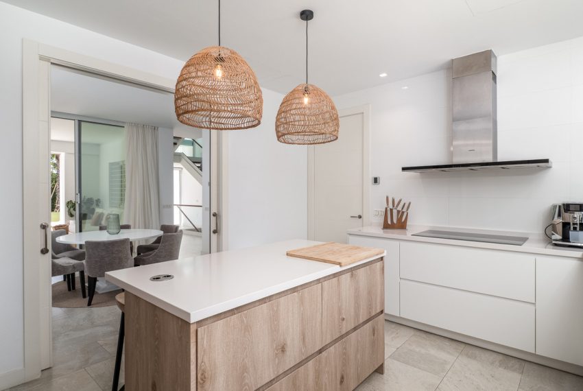 R5039713-Villa-For-Sale-Estepona-Detached-4-Beds-507-Built-11