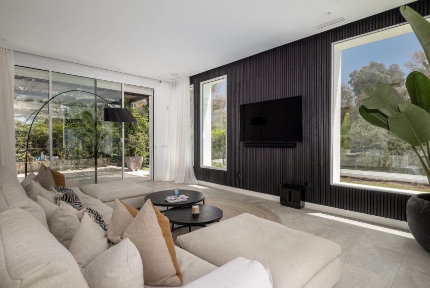 R5039713-Villa-For-Sale-Estepona-Detached-4-Beds-507-Built-13