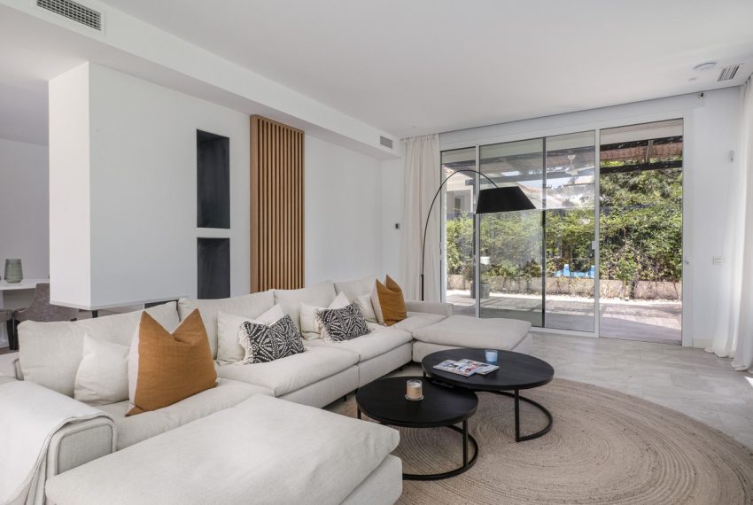 R5039713-Villa-For-Sale-Estepona-Detached-4-Beds-507-Built-14