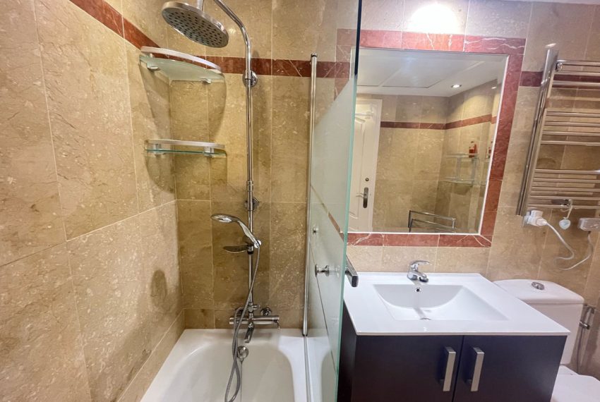 R5040478-Townhouse-For-Sale-Nueva-Andalucia-Terraced-4-Beds-174-Built-14