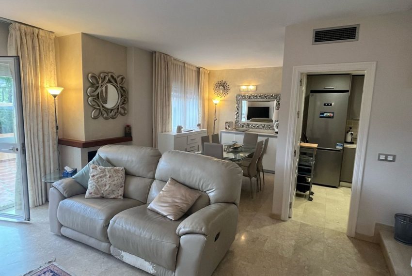 R5040478-Townhouse-For-Sale-Nueva-Andalucia-Terraced-4-Beds-174-Built-4
