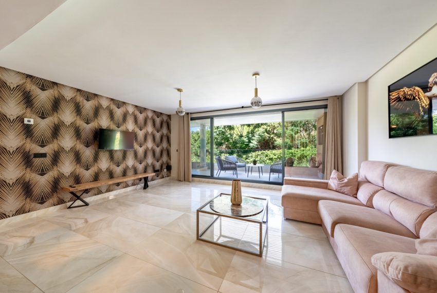 R5040520-Apartment-For-Sale-Benahavis-Ground-Floor-3-Beds-151-Built-3