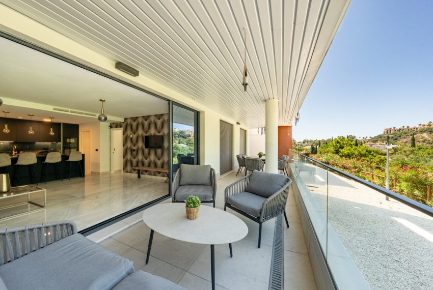 R5040520-Apartment-For-Sale-Benahavis-Ground-Floor-3-Beds-151-Built