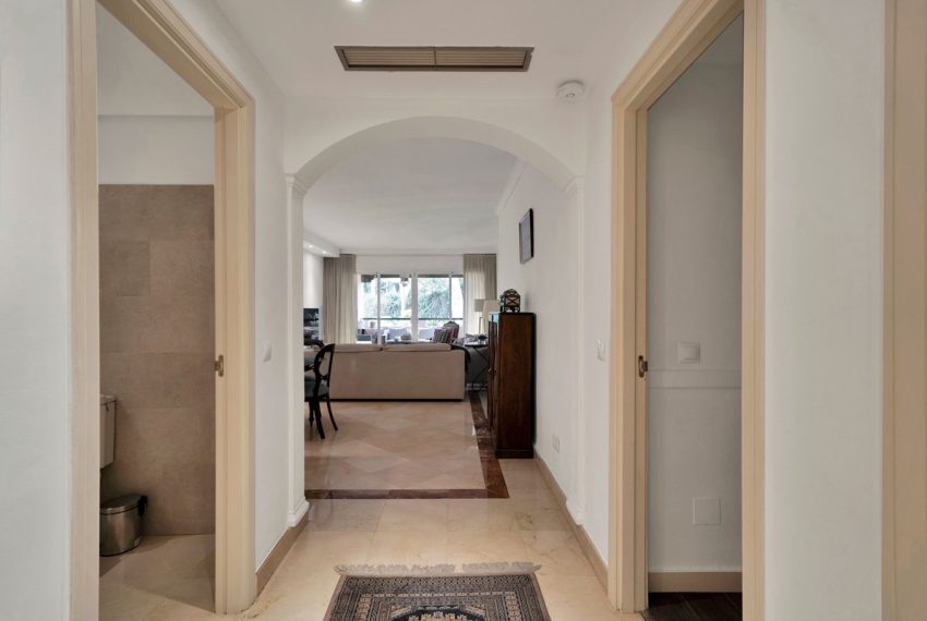 R5041636-Apartment-For-Sale-Nagueles-Ground-Floor-3-Beds-185-Built-11